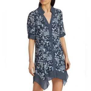 Alice + Olivia Connor handkerchief shirt dress. Navy and white. Size XS.